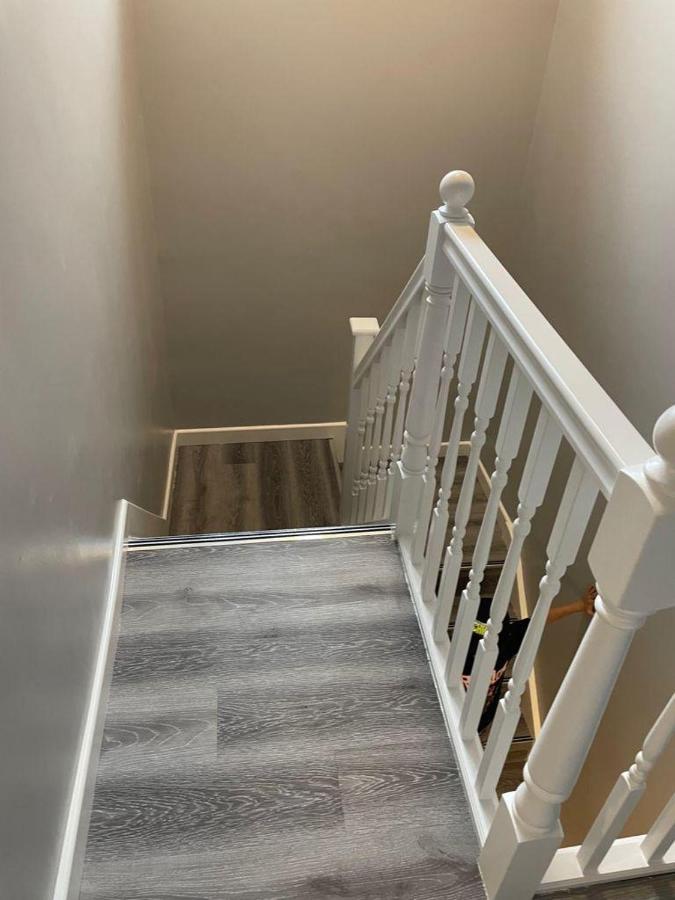 Grays Accommodation B&B מראה חיצוני תמונה