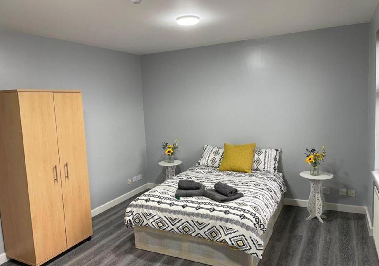 Grays Accommodation B&B מראה חיצוני תמונה