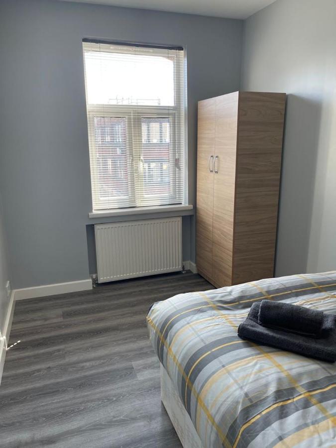 Grays Accommodation B&B מראה חיצוני תמונה