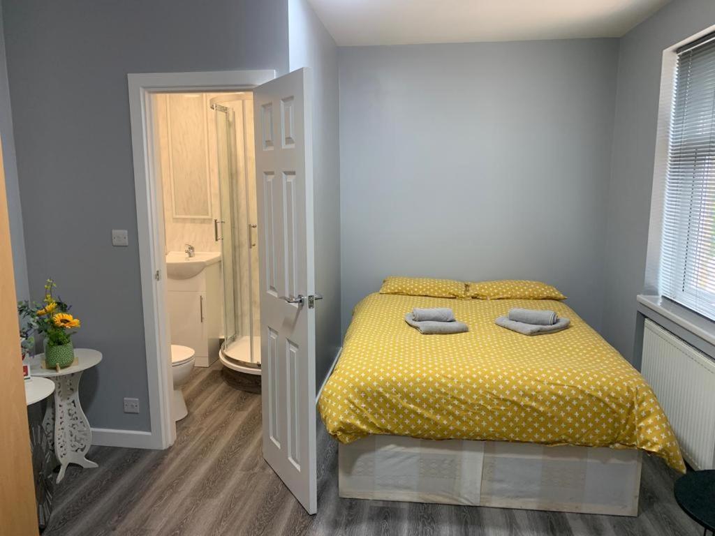 Grays Accommodation B&B מראה חיצוני תמונה